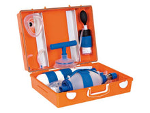 Cargar imagen en el visor de la galería, Imagen del botiquín de primeros auxilios para personas mayores MT-CD