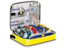 Cargar imagen en el visor de la galería, Imagen del maletín de emergencia infantil de PAX abierto