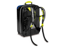 Charger l'image dans la galerie, Imagen de la mochila de emergencias Berlín imantada azul de PAX parte trasera