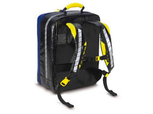 Charger l'image dans la galerie, Imagen de la mochila de emergencia grande y compacta Rapid Response azul de PAX parte trasera