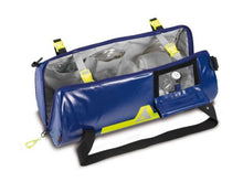 Cargar imagen en el visor de la galería, Imagen de la bolsa portabotella oxígeno 2 y 5 litros de PAX abierta