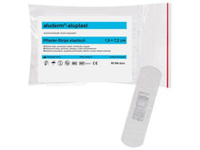 Cargar imagen en el visor de la galería, Imagen del paquete de tiritas de 50 unidades de 1,9x7,2 cm elástica Aluderm Aluplast de Söhngen