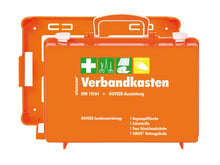 Cargar imagen en el visor de la galería, Imagen del botiquín de primeros auxilios para vehículos SN-CD equipado y completo
