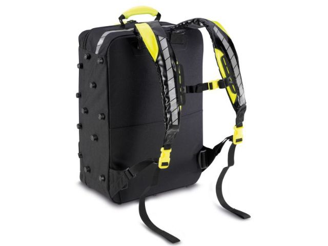 Imagen de la mochila de emergencia con apertura lateral de PAX